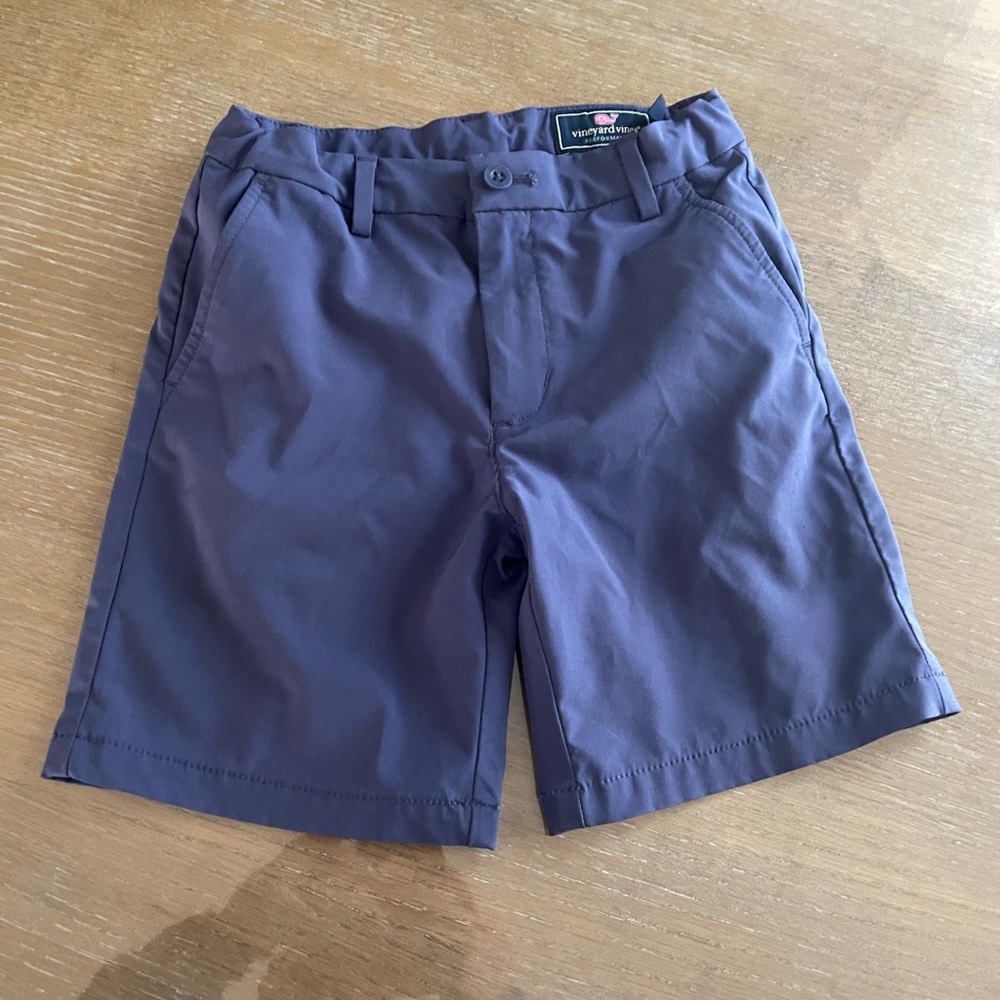 Vineyard, vines performance shorts